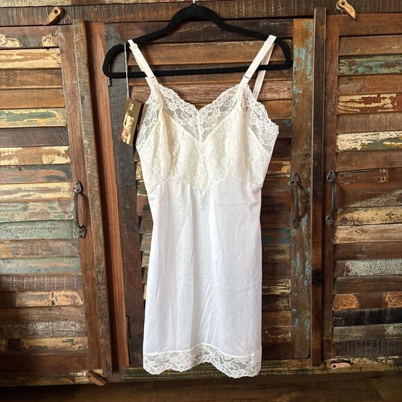 Vintage Burlington Knit Fabrics Burmilaire Anti Static Tricot Dainty Slip - Picture 5 of 15